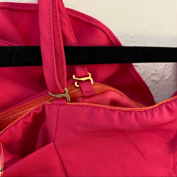 Ruffled Crop Top - Picture 4 of 10